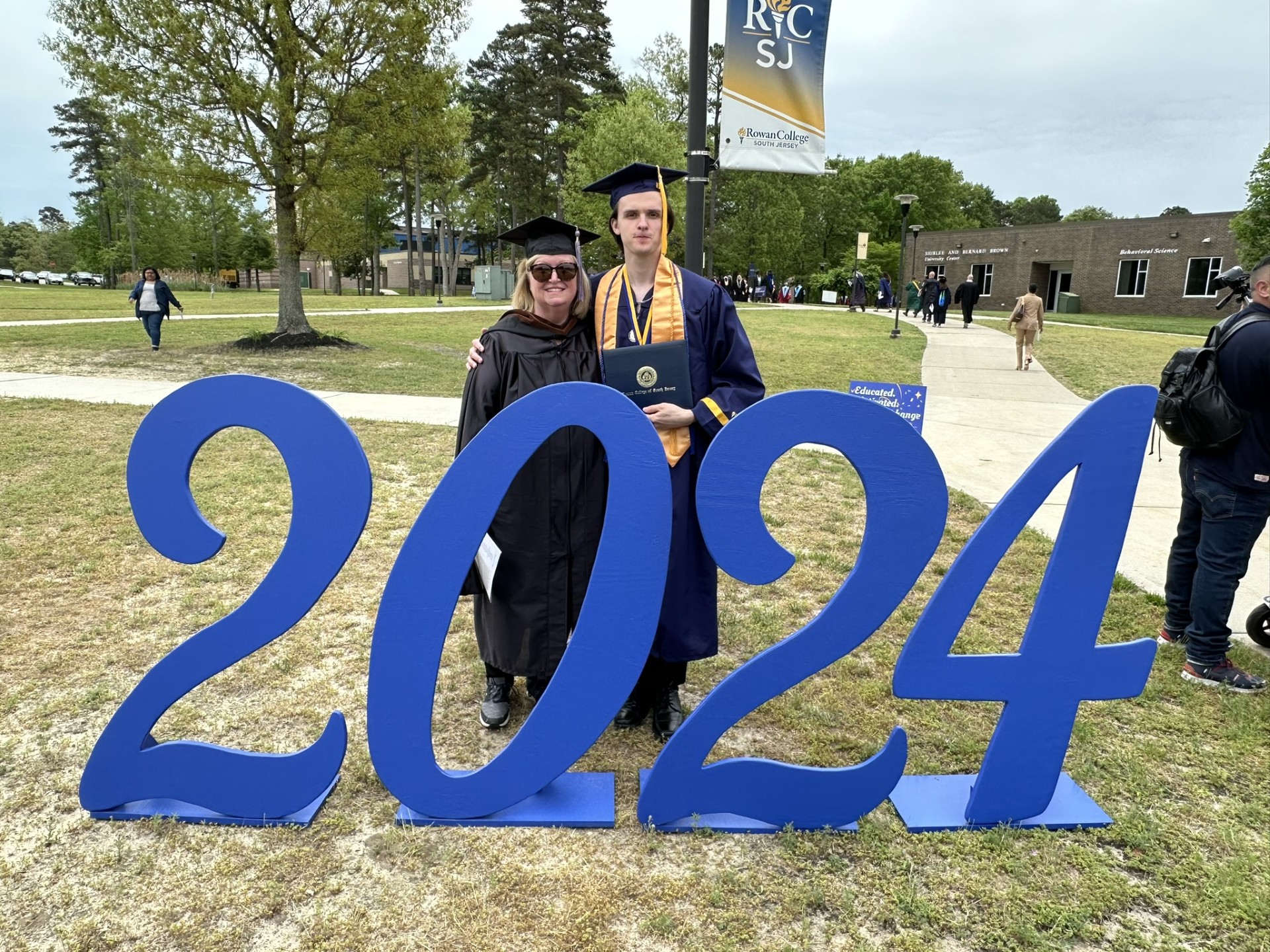 Deborah Bradshaw at Commencement with Student